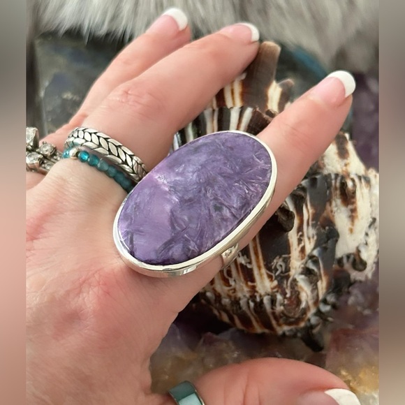 Charoite statement sterling silver ring - Picture 4 of 8